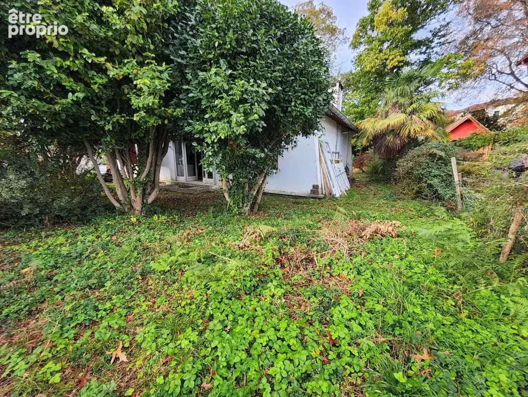 Maison À Vendre et à rénover de 70 m² – Bayonne, quartier calme en impasse - photo 4