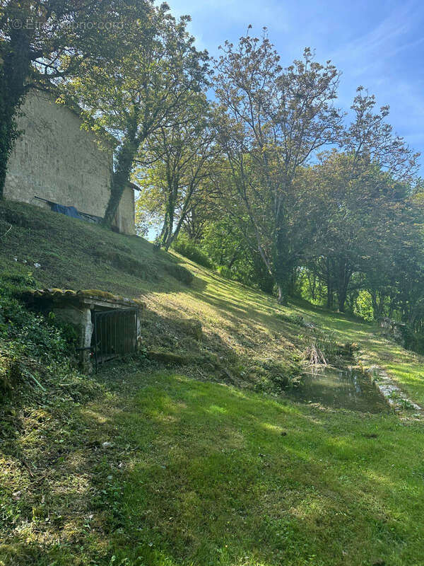 Maison à CASTERA-LECTOUROIS