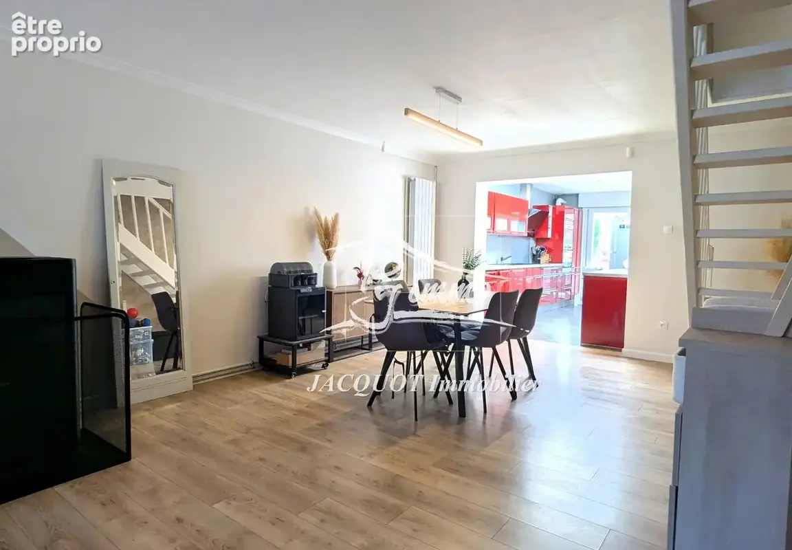 Maison 83 m² à Neuville-En-Ferrain  - photo 3