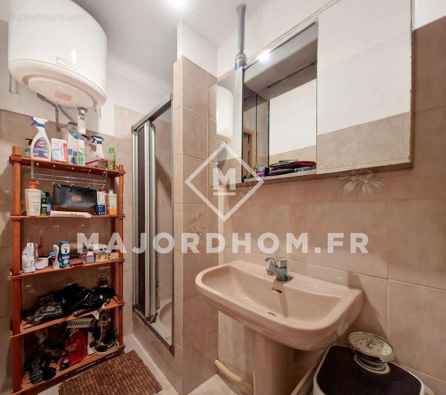 Appartement à MARSEILLE-9E