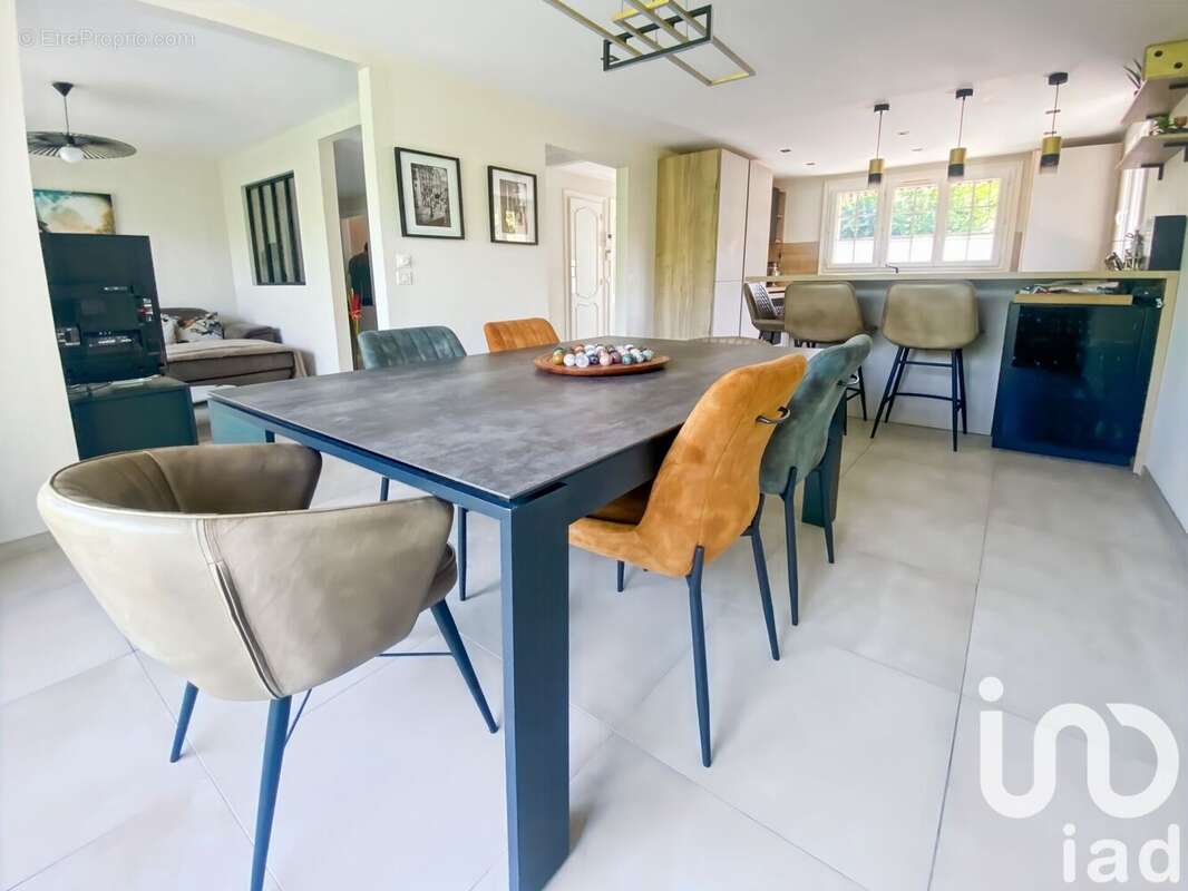 Photo 2 - Maison à BRUNOY