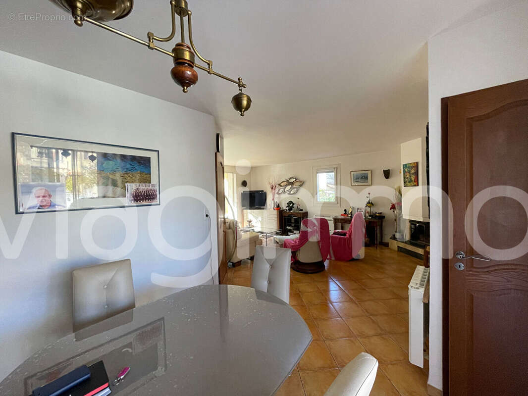 Maison à SIX-FOURS-LES-PLAGES