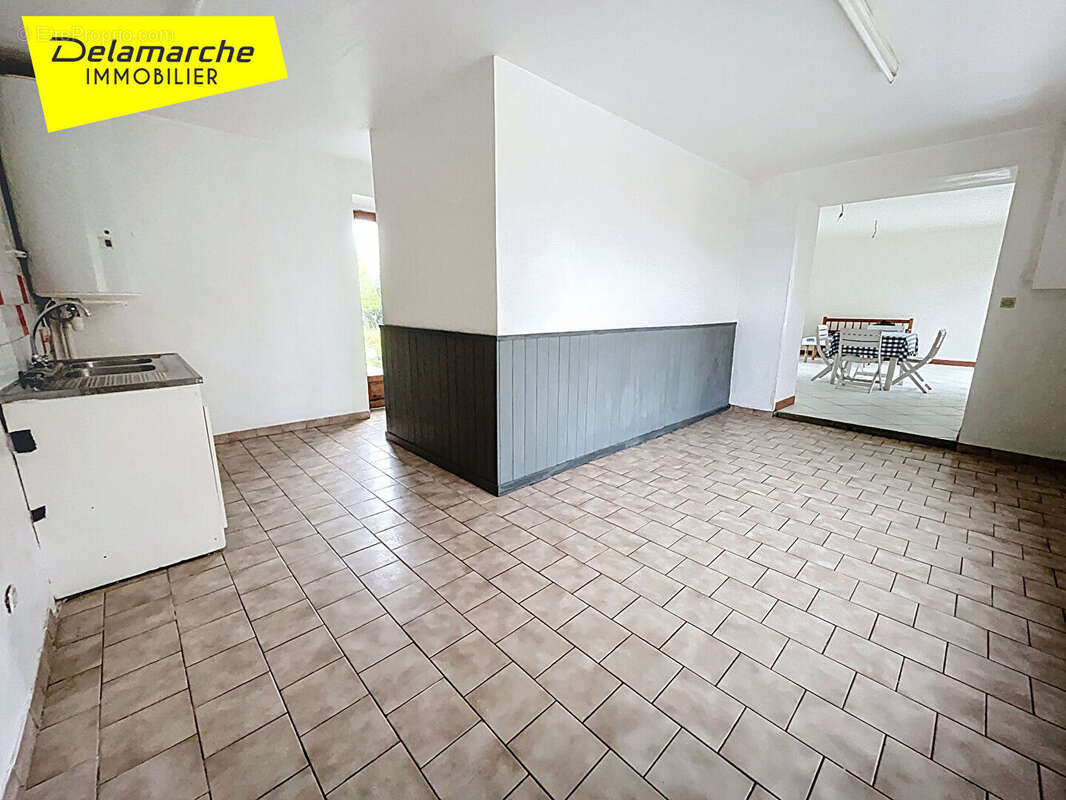 Maison à SAINT-SAUVEUR-LENDELIN