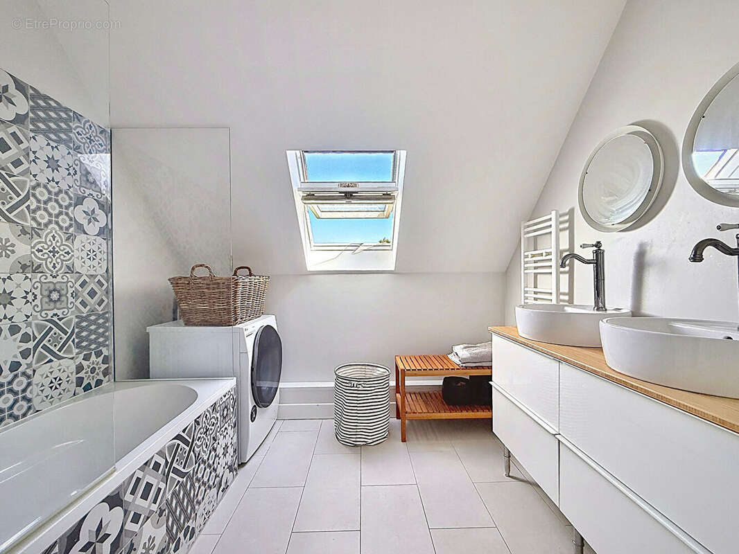 Appartement à SAINT-AVERTIN