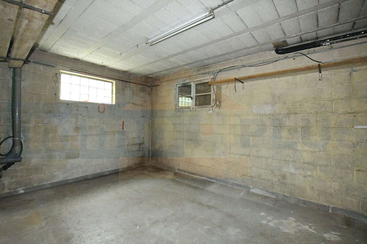 Maison à FONTENAY-LE-FLEURY