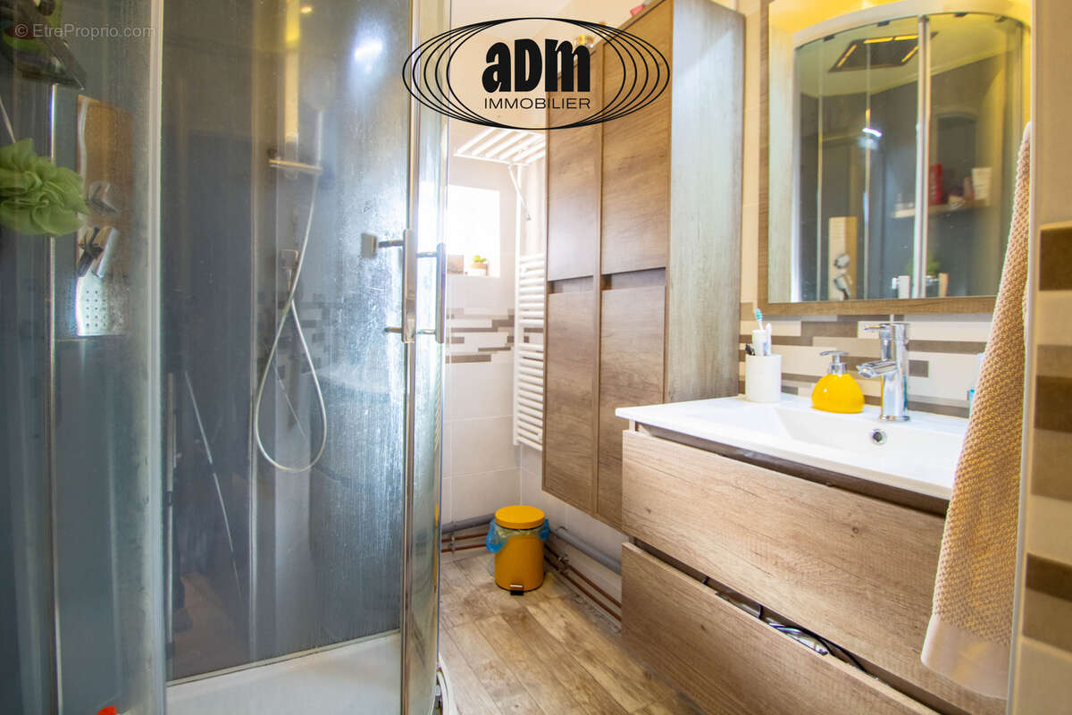 Maison à MAGNY-LE-HONGRE