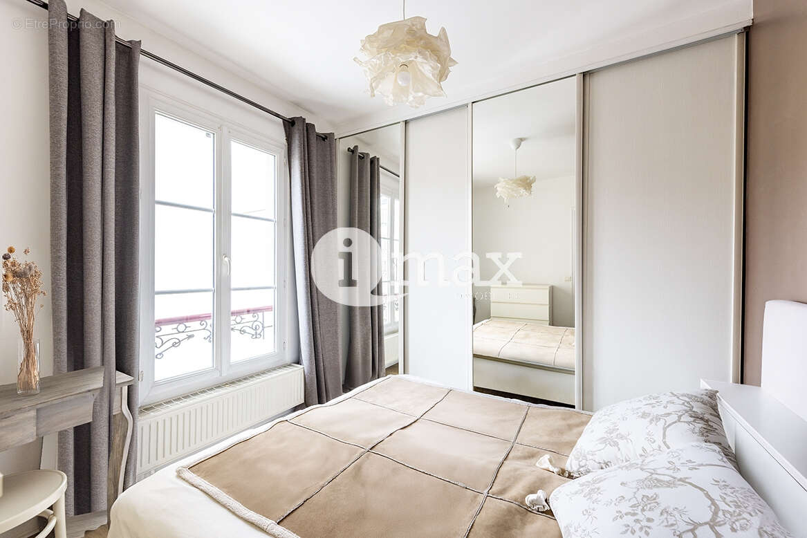 Appartement à LEVALLOIS-PERRET