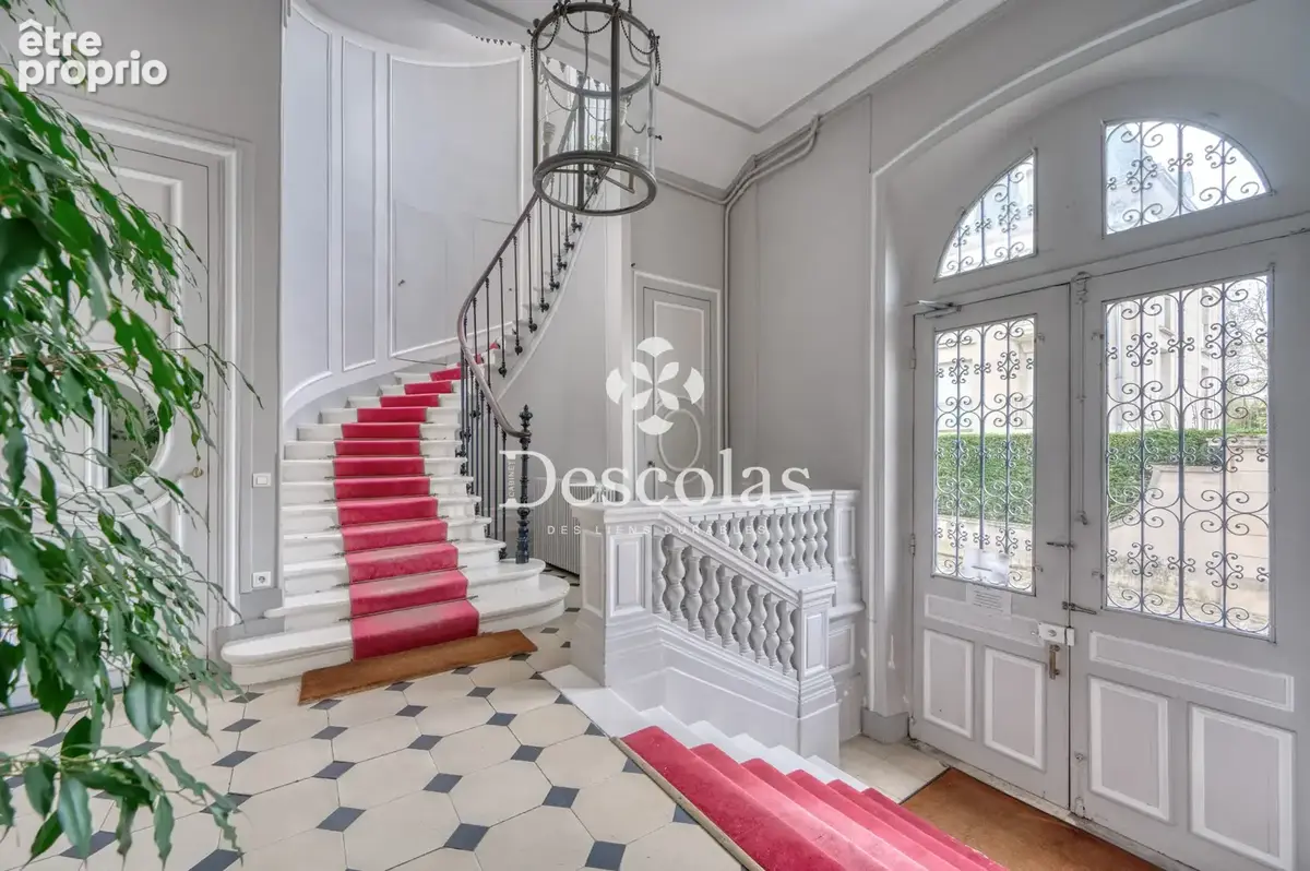 Hôtel Particulier Centre-ville de Saint-Germain-en-Laye - photo 4