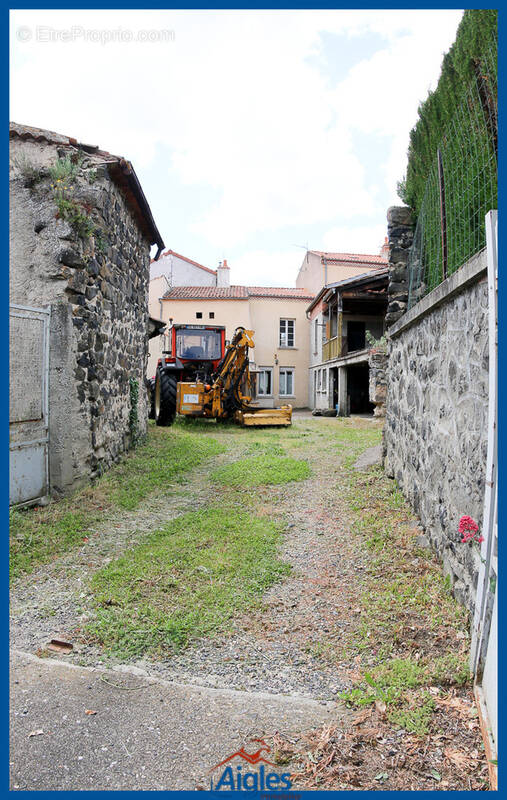 Maison à SOLIGNAT