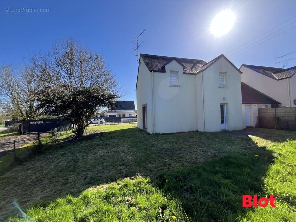 Maison à LA DOMINELAIS