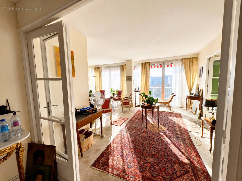 Appartement à BOULOGNE-BILLANCOURT