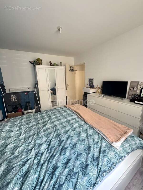 À Vendre – Bel Appartement F2 presque rénové avec une place de parking – Idéal un jeune couples, pour une personne ou Investisse - photo 12