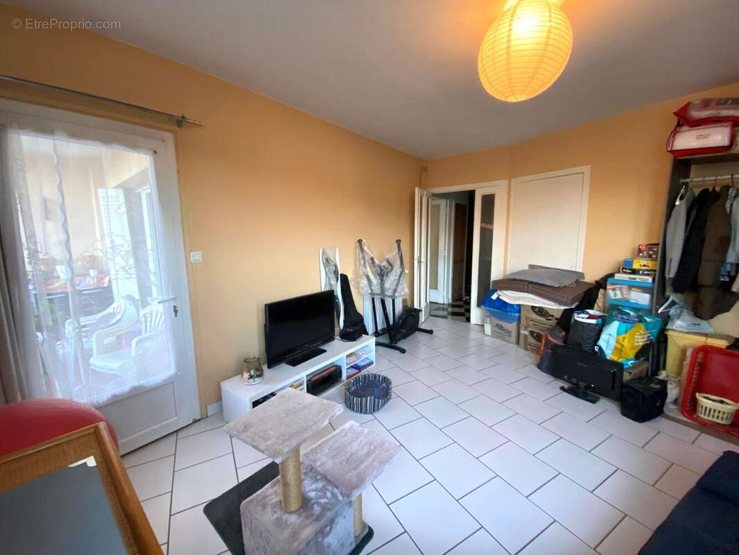 Appartement à ROMANS-SUR-ISERE