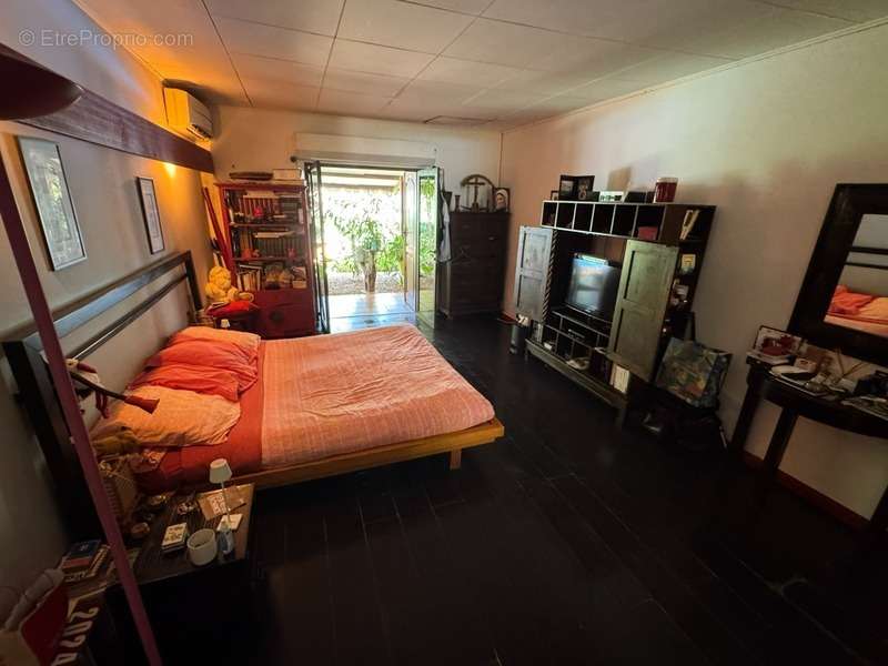 Maison à REMIRE-MONTJOLY