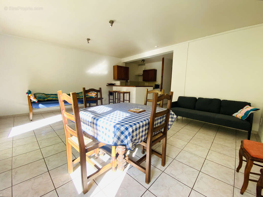 Appartement à MALAUCENE