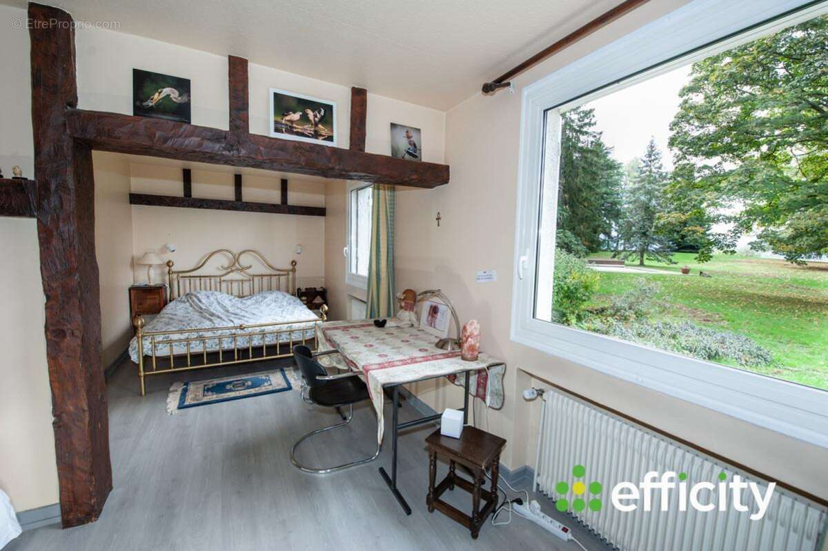 Maison à SAINT-MARTIN-D'URIAGE