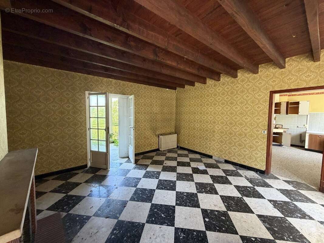 Maison à SAINT-CLAR