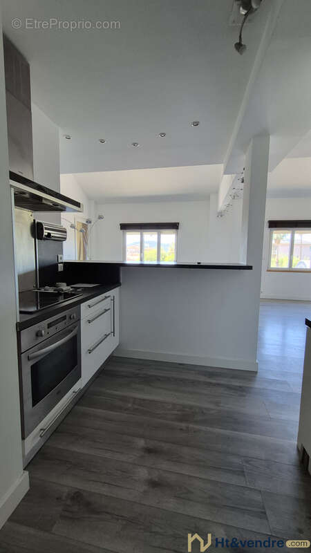 Appartement à HYERES