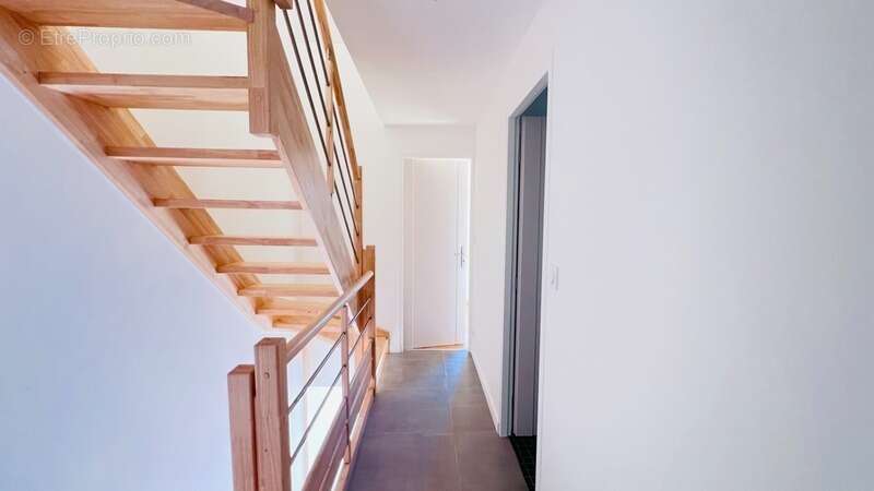 Dpt Finistère (29), à vendre QUIMPER maison / appartement  de 90 m² habitable - Terrasse - Parking - photo 8
