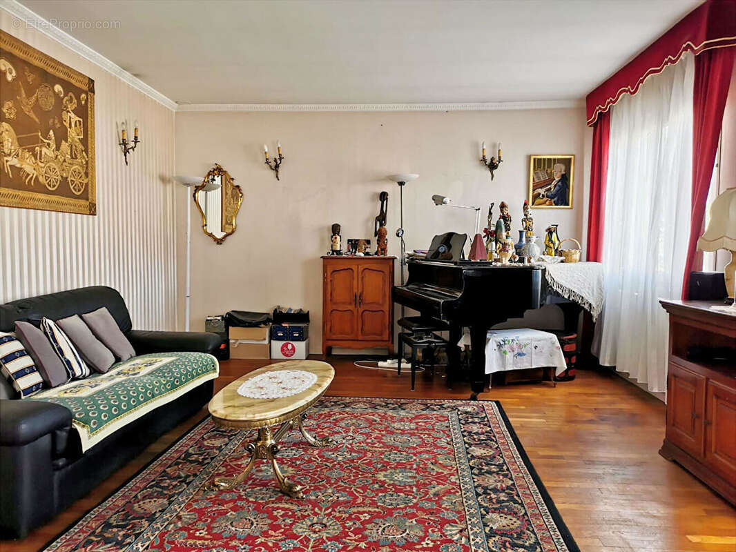 Maison à AULNAY-SOUS-BOIS