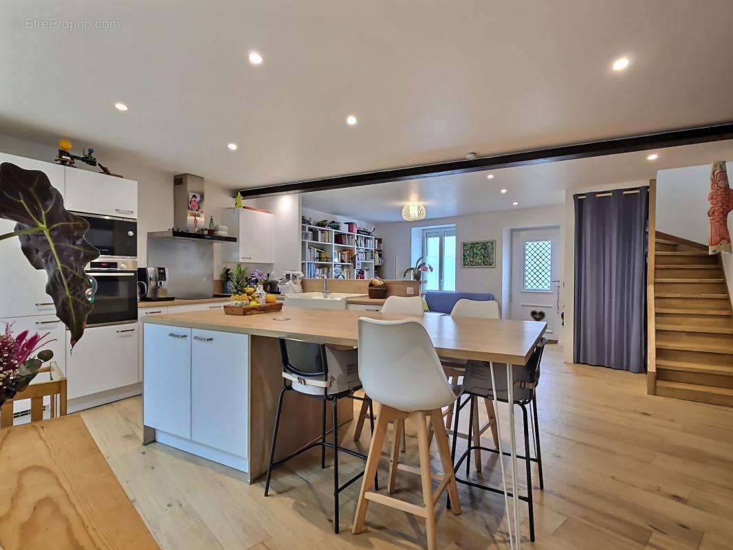 Maison à L&#039;HOUMEAU