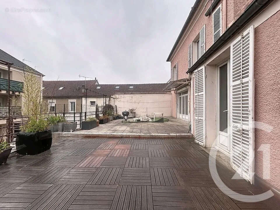 Appartement à MELUN