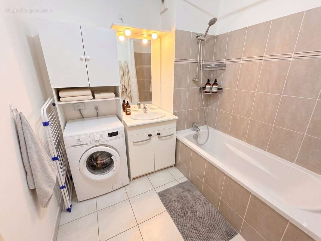 Appartement 67 m² à Orleans  - photo 3