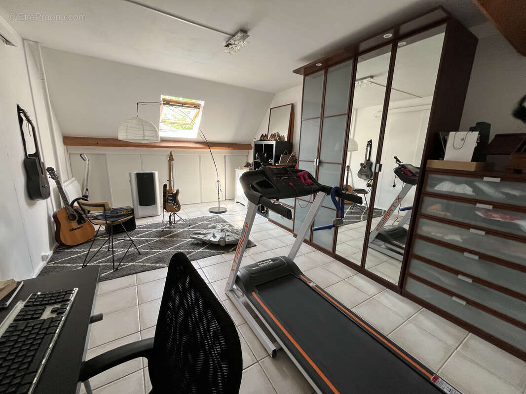 Maison à FONTAINEBLEAU