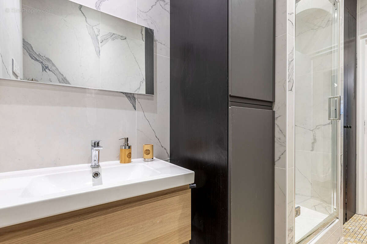Appartement à ASNIERES-SUR-SEINE