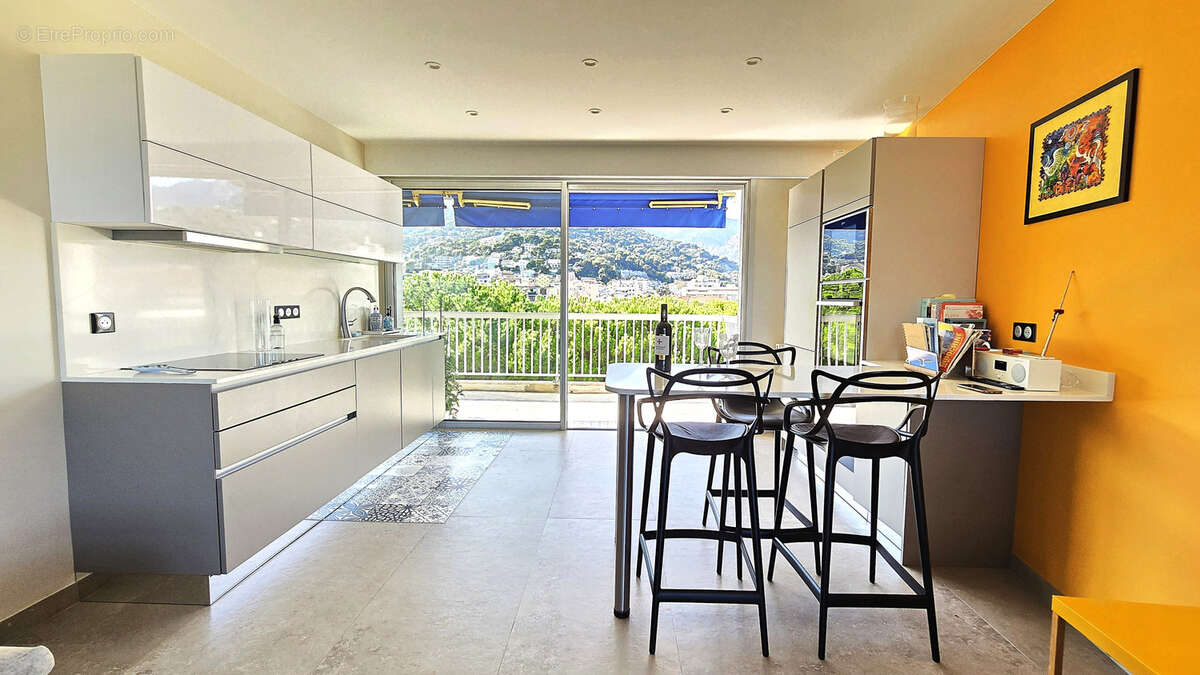 Appartement à ROQUEBRUNE-CAP-MARTIN