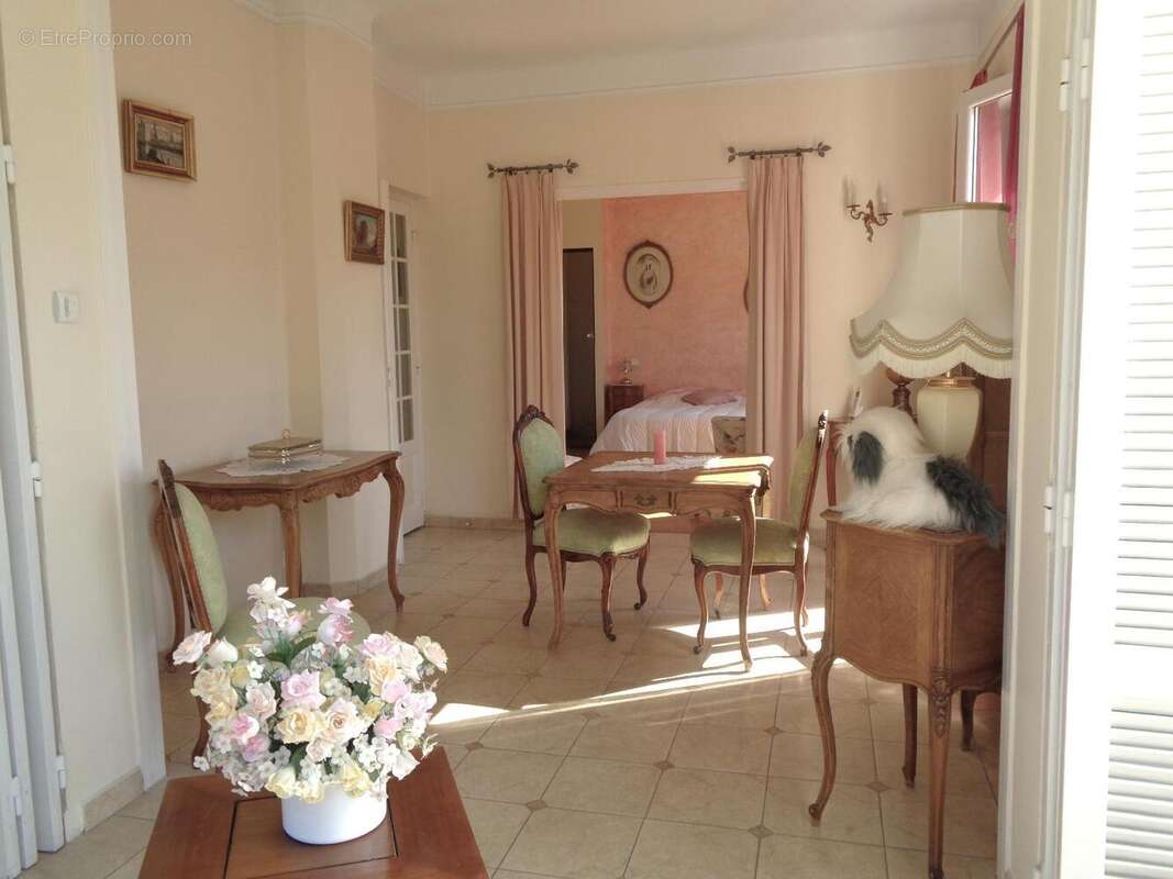   - Maison à DRAGUIGNAN