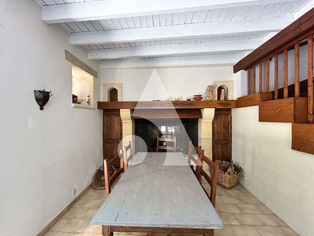 Domaine de caractère en pierre - maison, 3 gîtes, piscine et 5 hectares de forêt privée - photo 15