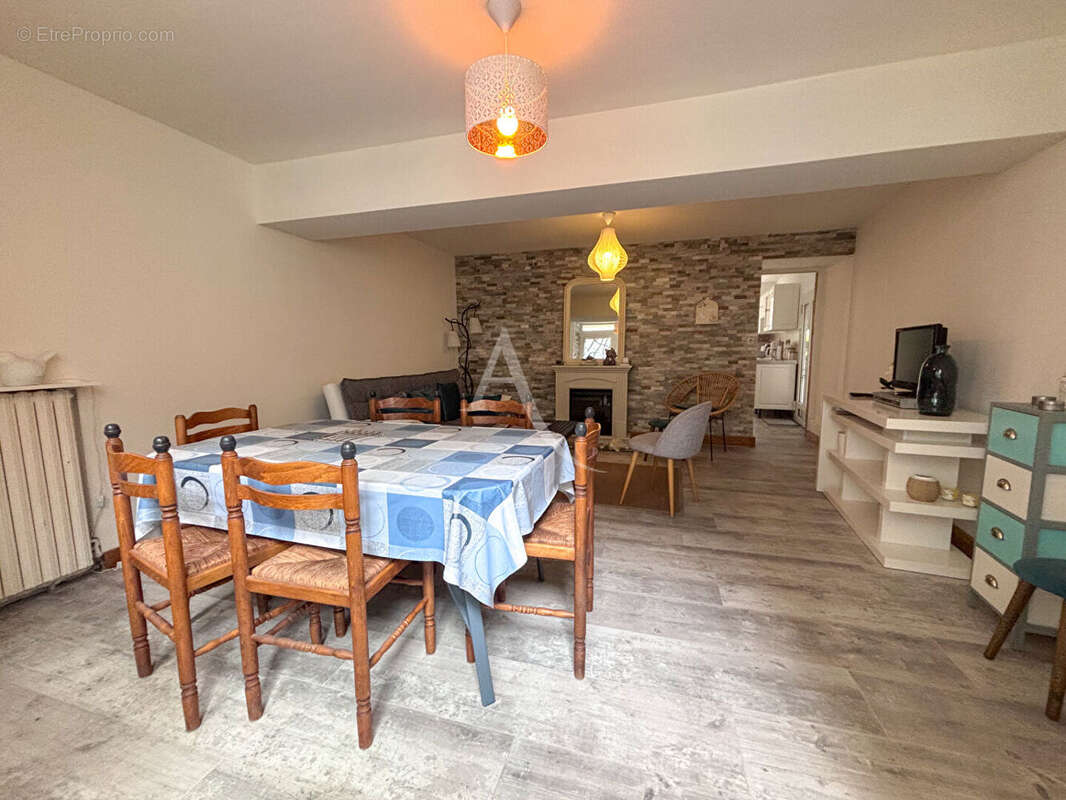 Maison à CHATEAU-GONTIER