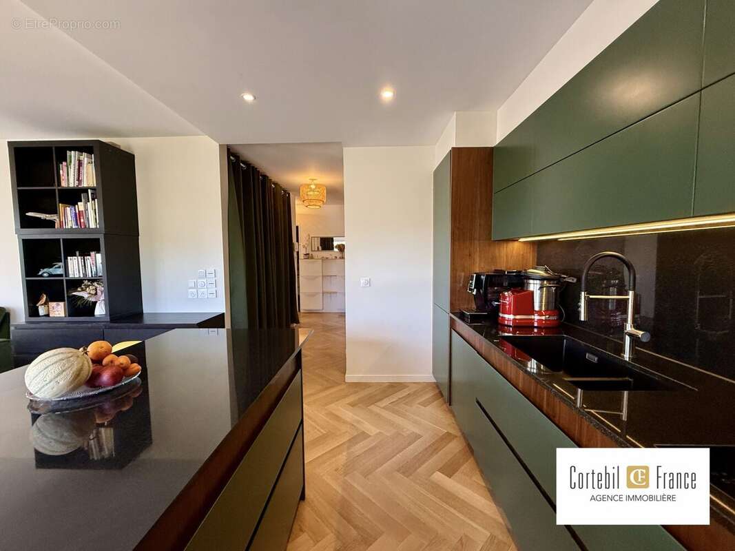Appartement 71 m² à Cruseilles  - photo 6