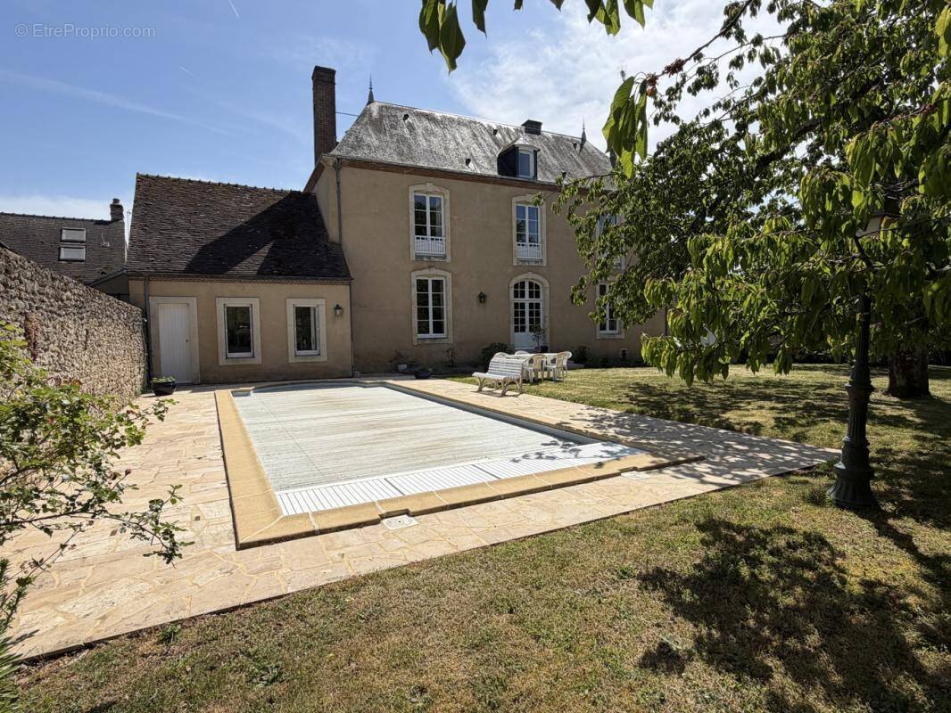 Maison à CORMES