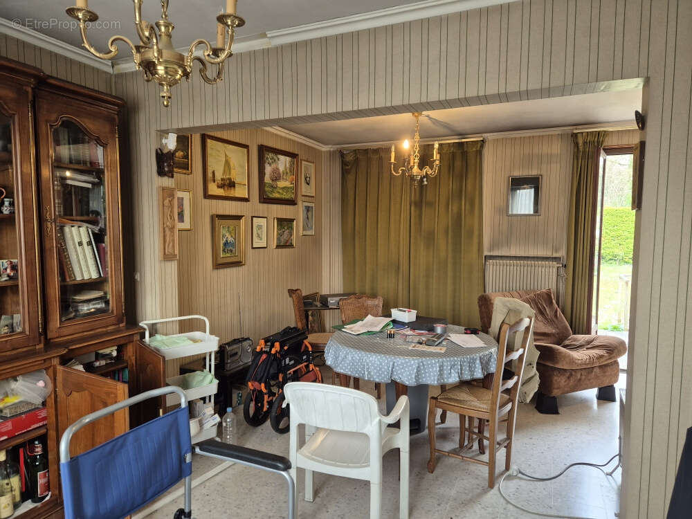 Maison à TREMBLAY-EN-FRANCE