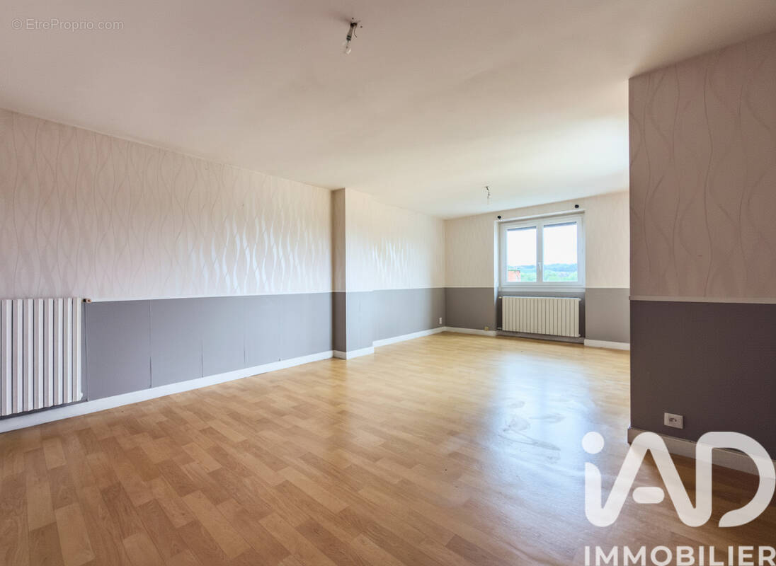 Photo 1 - Appartement à BRIVE-LA-GAILLARDE