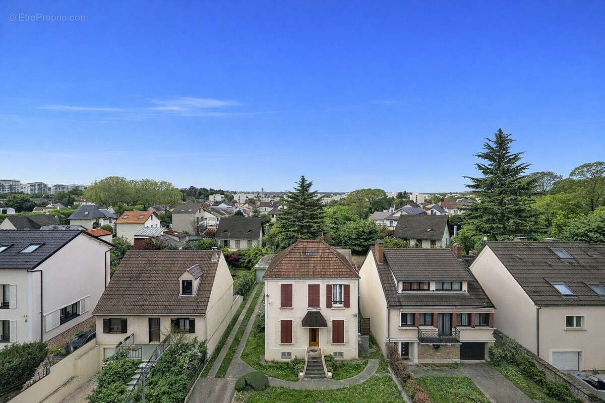 Appartement à SAINT-MAUR-DES-FOSSES