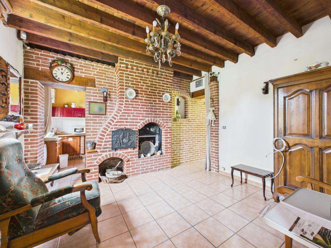 Maison 66 m² à Eth  - photo 7