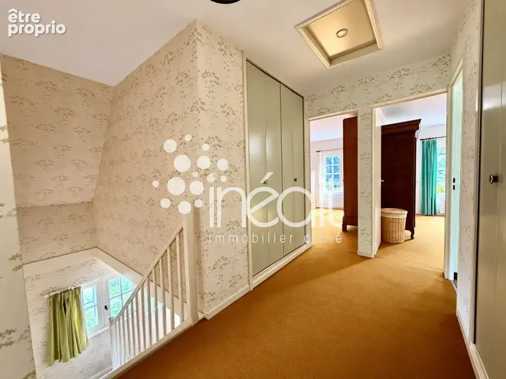 Maison individuelle à Lambersart, avec double garage et jardin - photo 5