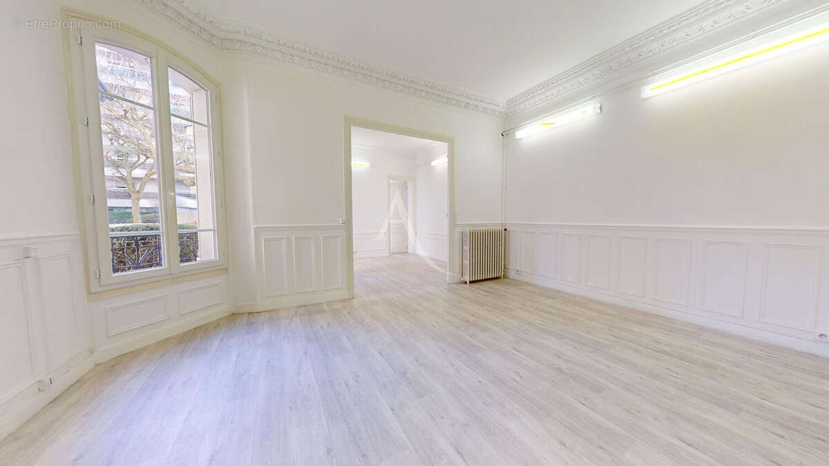 Appartement à LE RAINCY