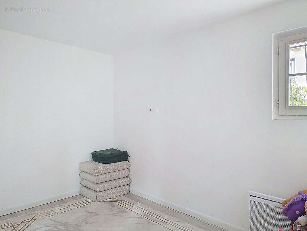 Maison à VIGNEUX-SUR-SEINE