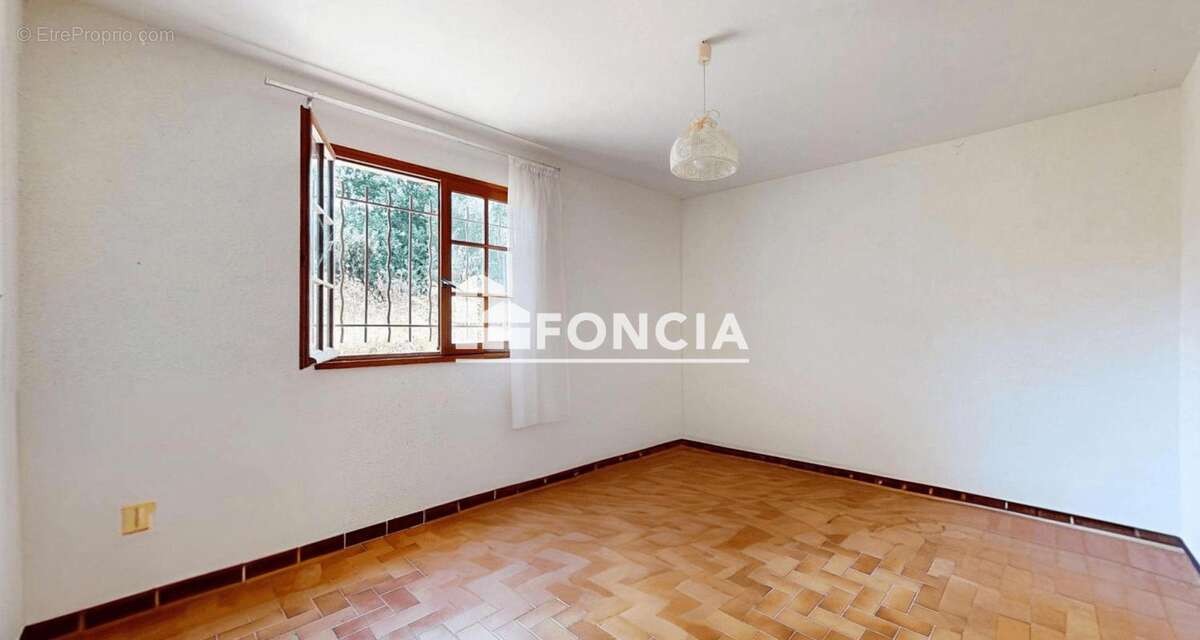 Rare ! villa sur 3400 m² de terrain - photo 12