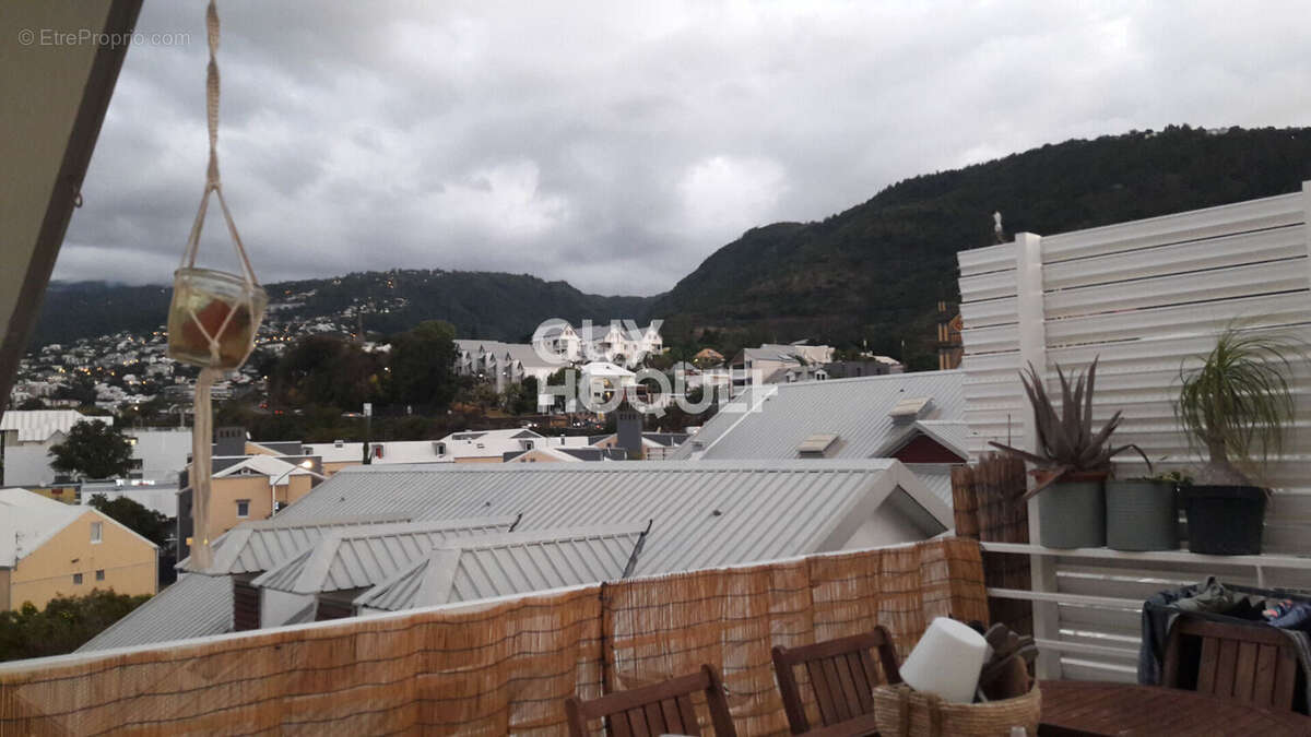 Appartement à SAINT-DENIS