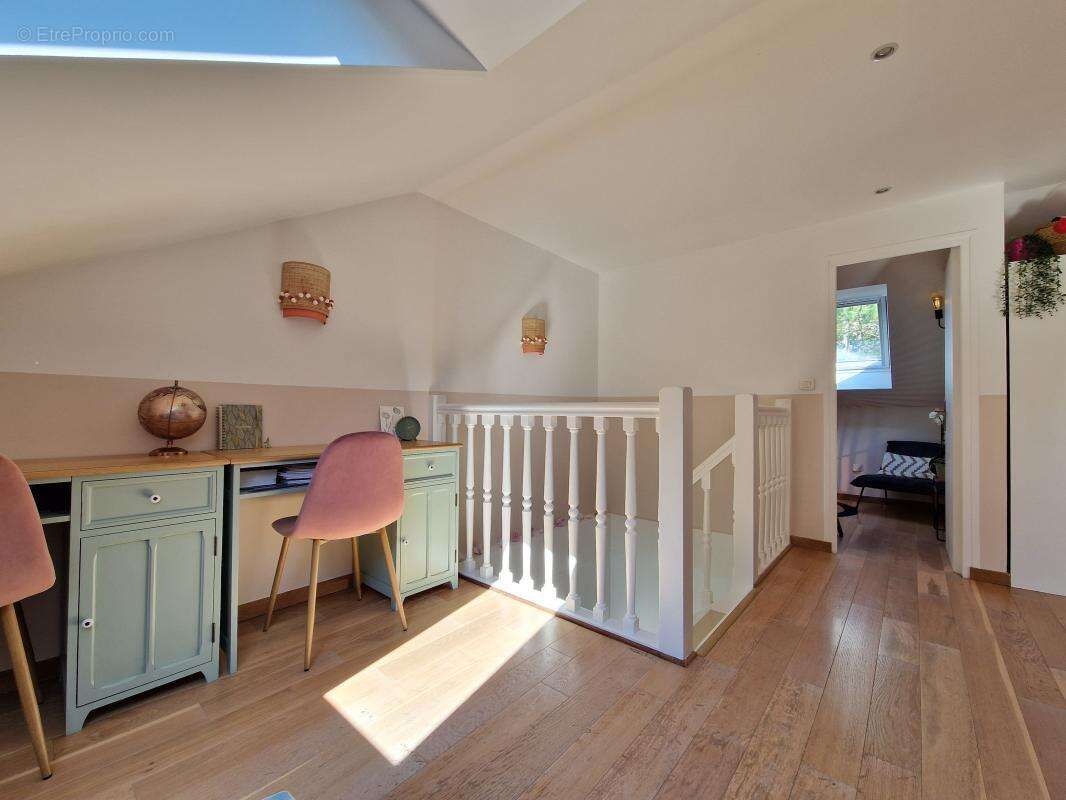 Maison à JOUY-EN-JOSAS