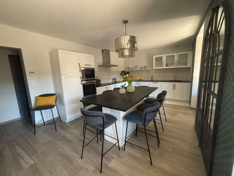 A vendre - Maison de charme - Cormatin 71460 -  115 m² - photo 7