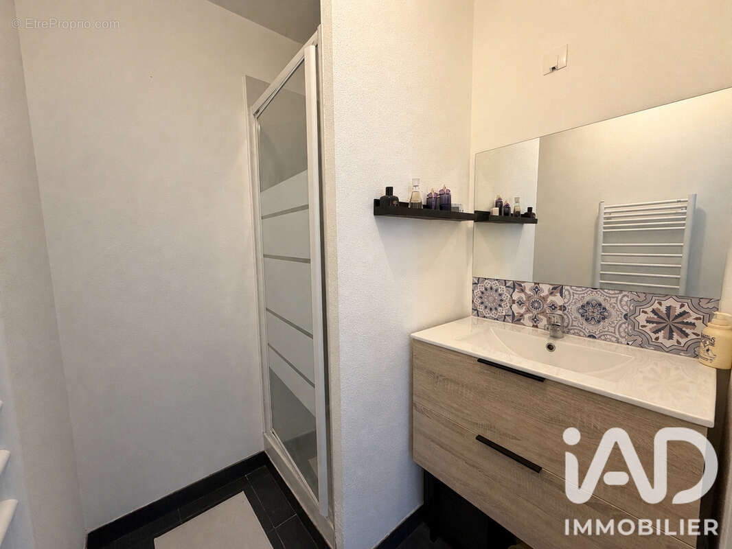 Maison 84 m² à Vouneuil-Sous-Biard  - photo 6