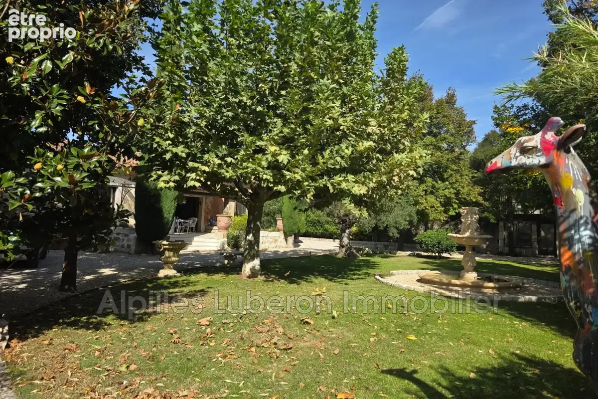 Maison 6 pièces 300 m² à vendre à Molleges (13940) - photo 6