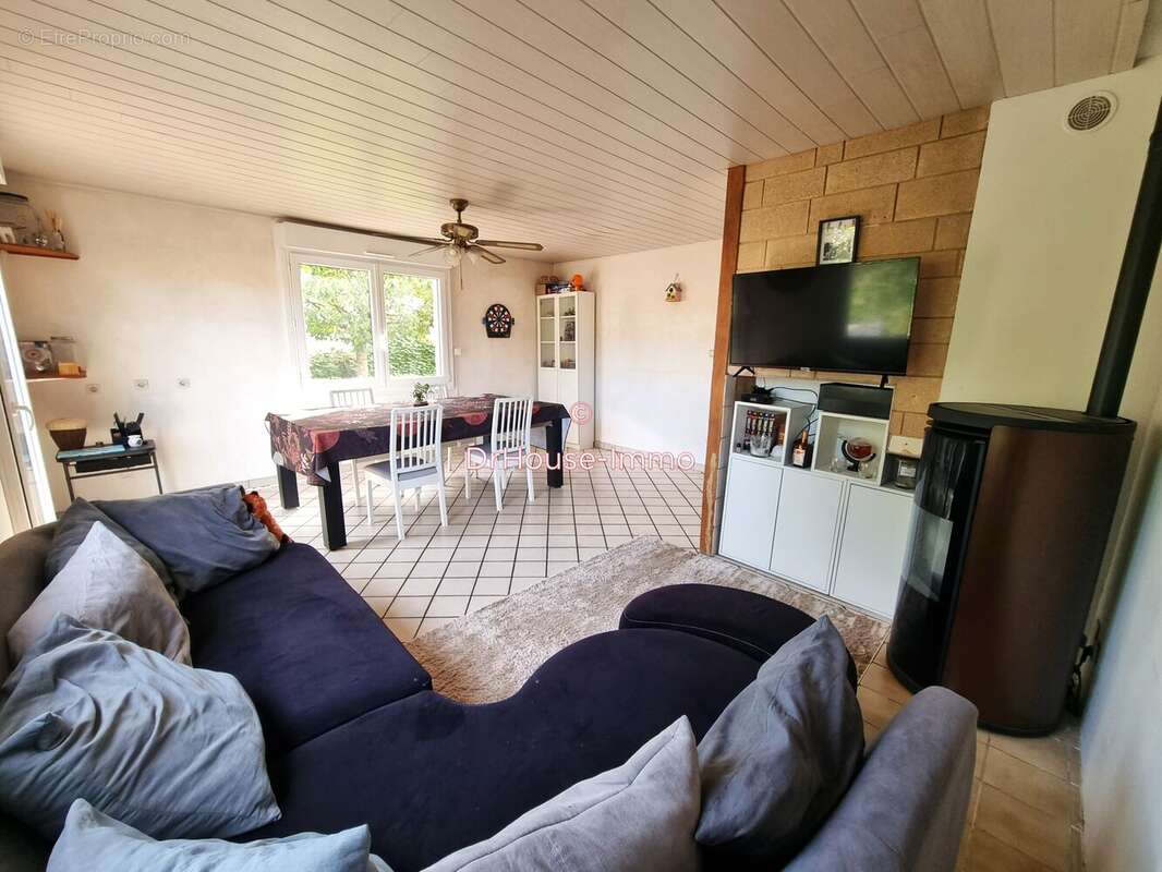 Maison à ROSIERES-AUX-SALINES