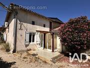 Photo 1 - Maison à GENOUILLE
